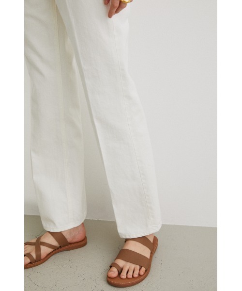 STYLEMIXER(スタイルミキサー)の「センタープレスデニム(デニムパンツ・レディース・ホワイト/インディゴブルー・SMALL/MEDIUM/X-SMALL)」の7枚目の写真