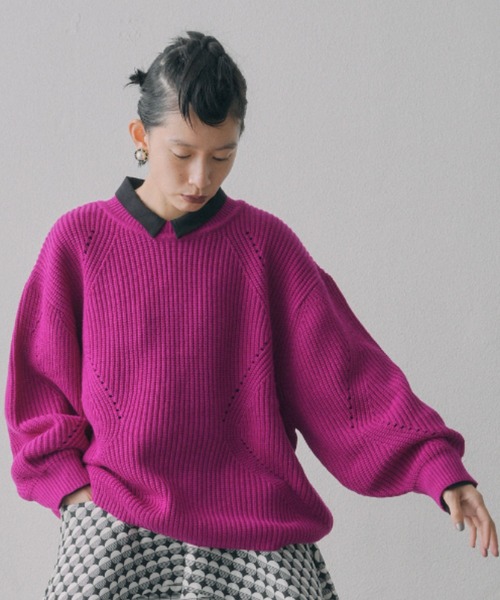 manana suerte（マニャーナスエルテ）の「ボリュームスリーブニット（ニット/セーター・レディース・ブラック/パープル/オフホワイト/ピンク・FREE）」の4枚目の写真