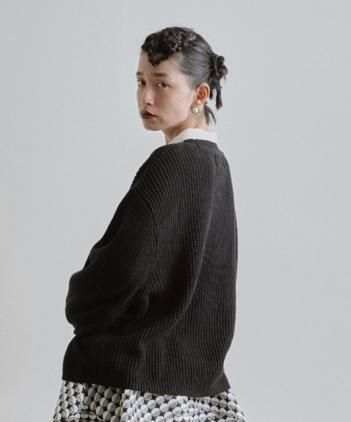 manana suerte（マニャーナスエルテ）の「ボリュームスリーブニット（ニット/セーター・レディース・ブラック/パープル/オフホワイト/ピンク・FREE）」の19枚目の写真