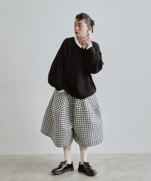 manana suerte（マニャーナスエルテ）の「ボリュームスリーブニット（ニット/セーター・レディース・ブラック/パープル/オフホワイト/ピンク・FREE）」の21枚目の写真