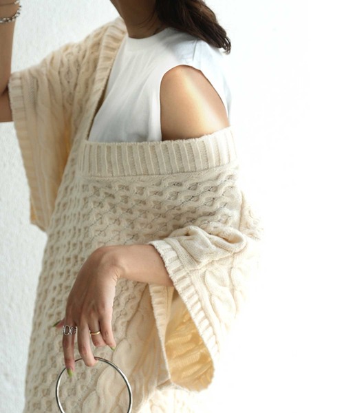 antiqua（アンティカ）の「着回し力無限大！リブネックタンクトップ（タンクトップ・レディース・ブラック/パープル/オフホワイト/カーキ・FREE）」の14枚目の写真