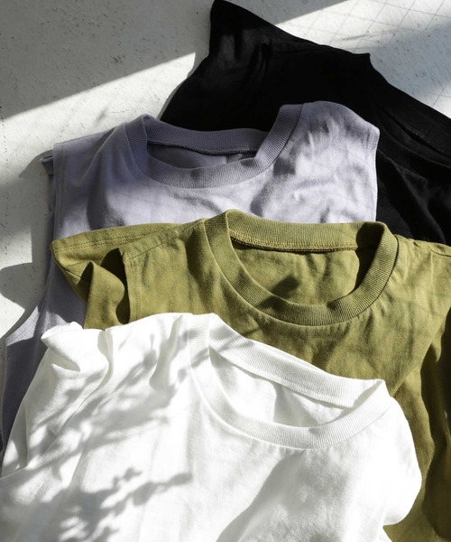 antiqua（アンティカ）の「着回し力無限大！リブネックタンクトップ（タンクトップ・レディース・ブラック/パープル/オフホワイト/カーキ・FREE）」の12枚目の写真