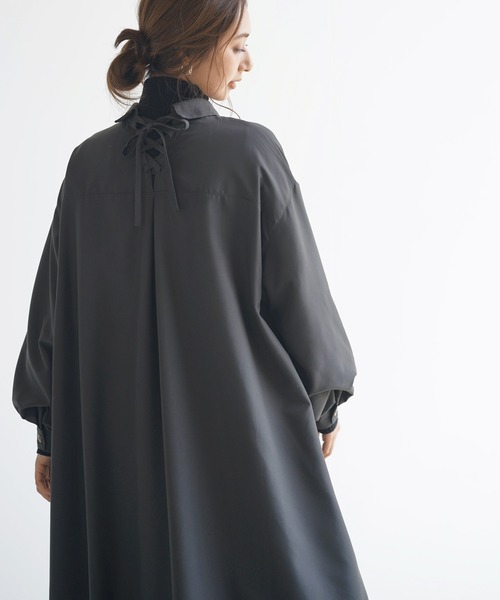 rps（アールピーエス）の「ＢＡＣＫレースアップボリューム袖シャツワンピース（シャツワンピース・レディース・グレイッシュベージュ/ラベンダー/ブラック・M）」の21枚目の写真