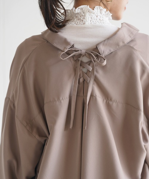 rps（アールピーエス）の「ＢＡＣＫレースアップボリューム袖シャツワンピース（シャツワンピース・レディース・グレイッシュベージュ/ラベンダー/ブラック・M）」の19枚目の写真