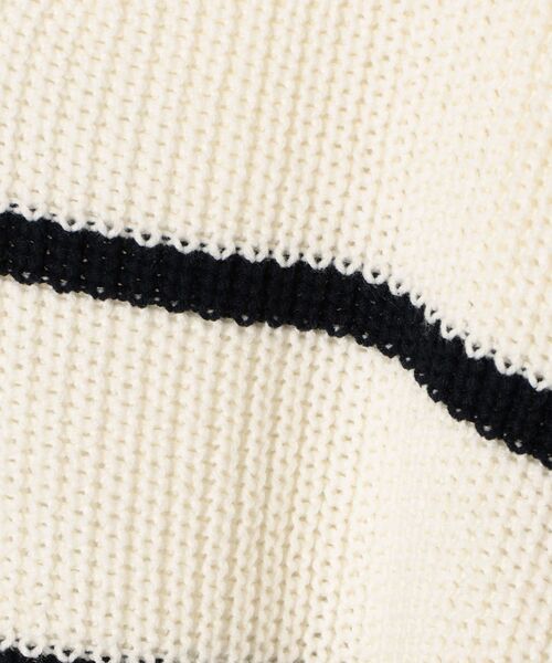 SHIPS（シップス）の「【WEB限定】〈手洗い可能〉スキッパーニット×ロンTセット 21FW◆（ニット/セーター・レディース・ブラック/ベージュ/オフホワイト/ライトグリーン/アイボリー/ダークグレー・ONE SIZE）」の11枚目の写真