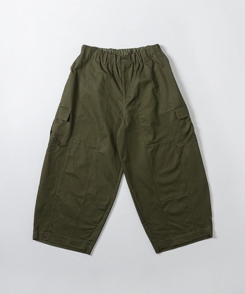 kutir（クティール）の「ワイドタックバルーンカーゴパンツ（カーゴパンツ・メンズ・レッド/オフホワイト/ブラック/カーキ・MEDIUM/SMALL/LARGE）」の3枚目の写真