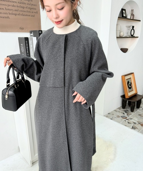 moment+（モーメントプラス）の「杢ライトニットメルトンノーカラーケープコート（ノーカラーコート・レディース・チャコールグレー/ブラック/グレー系その他/モカ/グリーン/アイボリー/ベージュ/ホワイト系その他/ブラウン系その他/ベージュ系その他・S/M/L）」の20枚目の写真