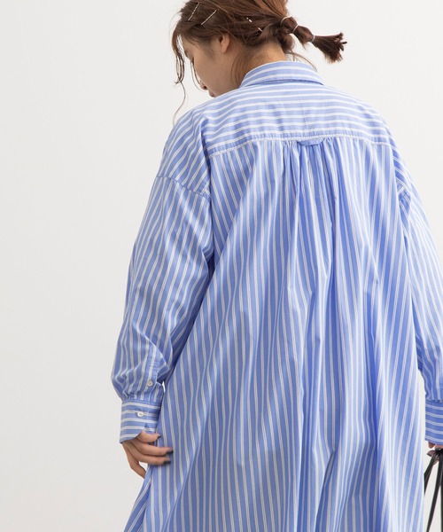 POU DOU DOU（プードゥドゥ）の「マキシシャツワンピース（ワンピース・レディース・オフホワイト/ブルー/ピンク・3）」の7枚目の写真