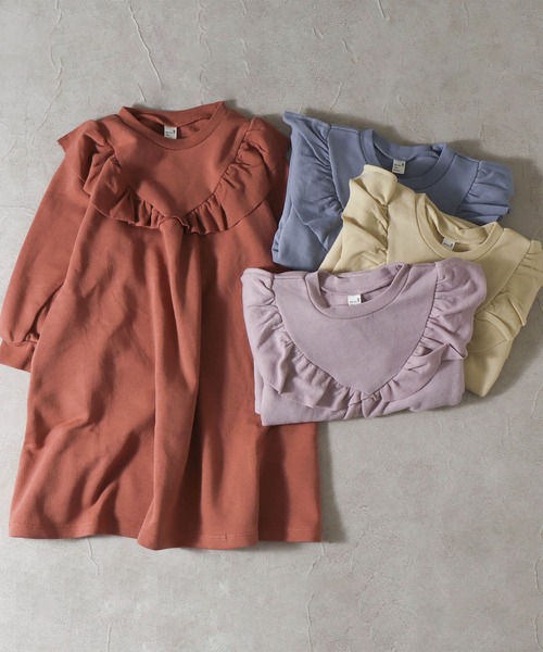apres les cours(アプレレクール)の「/三角ヨークフリルAラインワンピース(ワンピース・キッズ・レンガ/イエロー/ブルー/ピンク・90/100/80/110/140/120/130)」の1枚目の写真