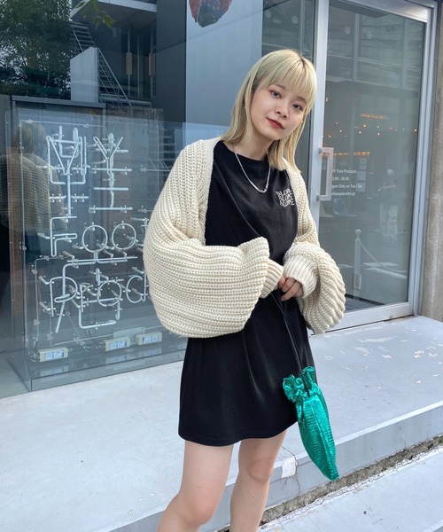 WHO'S WHO gallery(フーズフーギャラリー)の「ボレロニット(カーディガン/ボレロ・レディース・ブラック/グレー/アイボリー・FREE)」の4枚目の写真