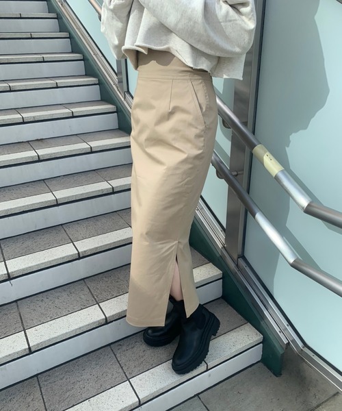 FREE'S MART(フリーズマート)の「ハイウエストスリットペンシルスカート(スカート・レディース・ベージュ/ブラック/カーキ/ネイビー・マルチサイズ)」の8枚目の写真