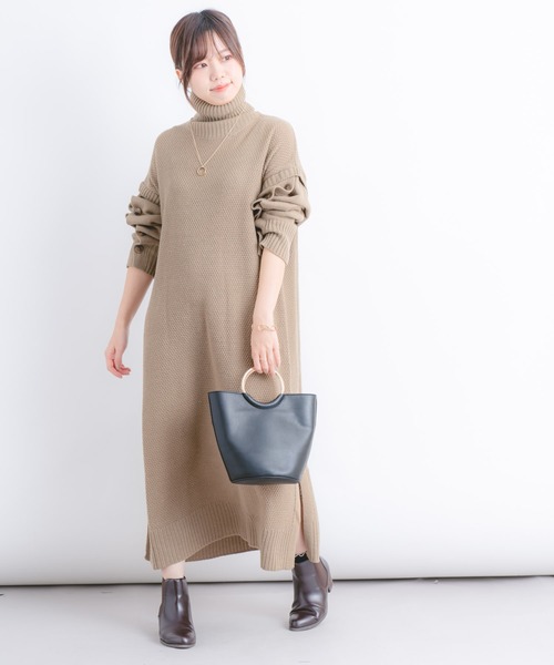 Wordtrobe（ワードトローブ）の「【wordtrobe】アクリルバルキー 袖下ボタンあき タートルネック ニットワンピース（ワンピース・レディース・チャコールグレー/ベージュ/カーキ・FREE）」の20枚目の写真