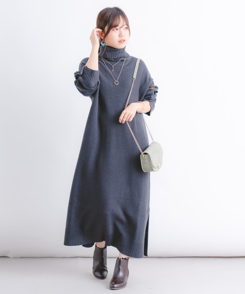 Wordtrobe（ワードトローブ）の「【wordtrobe】アクリルバルキー 袖下ボタンあき タートルネック ニットワンピース（ワンピース・レディース・チャコールグレー/ベージュ/カーキ・FREE）」の10枚目の写真