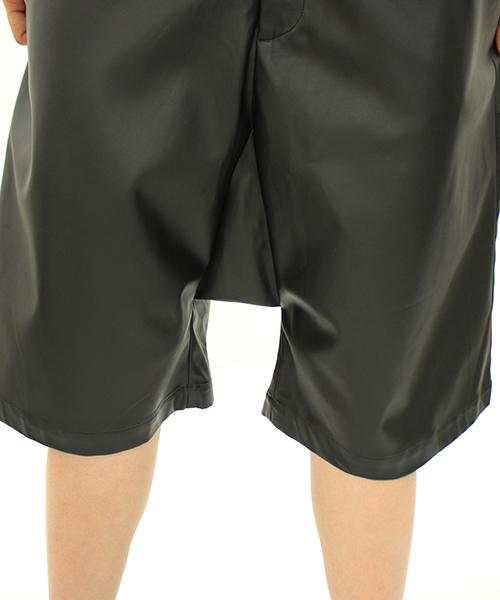 i（アイ）の「FAKE LEATHER PANTS（その他パンツ・レディース・ホワイト/ブラック・FREE）」の7枚目の写真