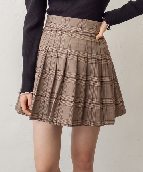 OLIVE des OLIVE（オリーブデオリーブ）の「プリーツミニスカート（スカート・レディース・ブラック/ベージュ/ダークブラウン/ブラウン/ライトブラウン・FREE）」の4枚目の写真