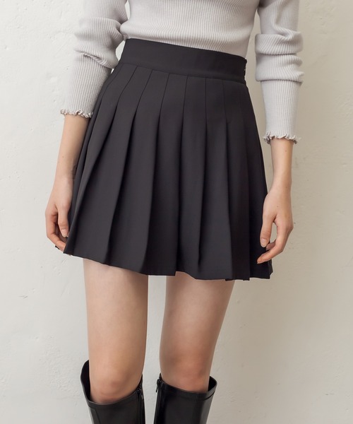 OLIVE des OLIVE（オリーブデオリーブ）の「プリーツミニスカート（スカート・レディース・ブラック/ベージュ/ダークブラウン/ブラウン/ライトブラウン・FREE）」の2枚目の写真