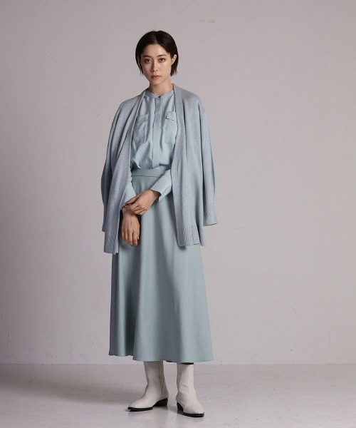 LAUTREAMONT（ロートレアモン）の「ポケット付きバンドカラーシャツ≪洗濯機で洗える≫（シャツ/ブラウス・レディース・グリーン/グレー/チャコールグレー・9号）」の15枚目の写真