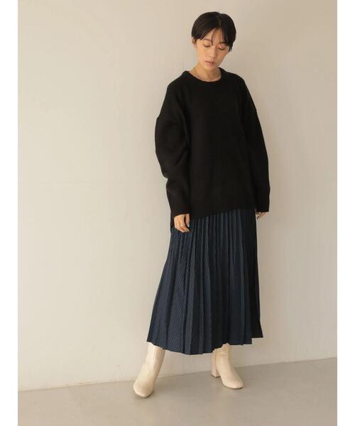 AMERICAN HOLIC（アメリカンホリック）の「クルーネックバックスリットニットプルオーバー（ニット/セーター・レディース・ブラック/ブラウン/テラコッタ・M/L）」の17枚目の写真