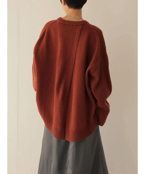 AMERICAN HOLIC（アメリカンホリック）の「クルーネックバックスリットニットプルオーバー（ニット/セーター・レディース・ブラック/ブラウン/テラコッタ・M/L）」の13枚目の写真