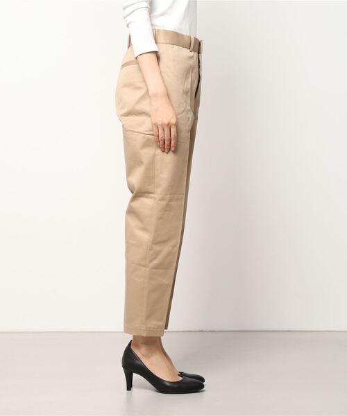 Scye（サイ）の「Scye/サイ　チノルーズフィットテーパード　CHINO LOOSE FIT TAPERED（その他パンツ・レディース・ベージュ・36）」の2枚目の写真