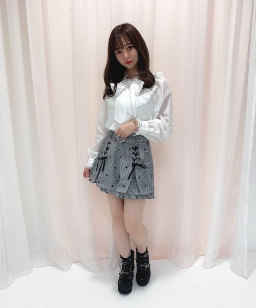 Honey Cinnamon（ハニーシナモン）の「ハートフロッキーショートパンツ