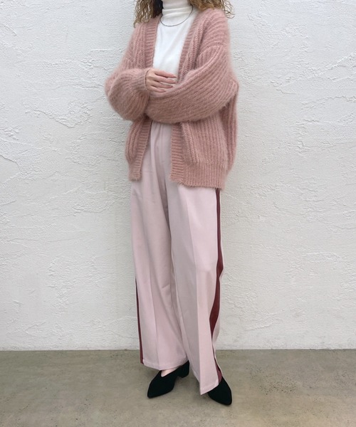 mystic（ミスティック）の「シャイニー畦カーディガン（カーディガン/ボレロ・レディース・ブラック/ピンク/アイボリー・FREE）」の10枚目の写真