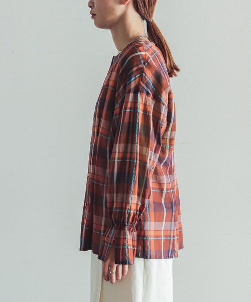 FIL DE FER(フィルデフェール)の「マルチチェック キャンディスリーブブラウス(シャツ/ブラウス・レディース・ブラウン/ネイビー・FREE)」の10枚目の写真