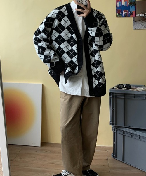 MGV(エムジーヴィー)の「ルーズシルエットアーガイルチェックカーディガン(カーディガン/ボレロ・メンズ・ブラック/グリーン・MEDIUM/LARGE/X-LARGE)」の6枚目の写真