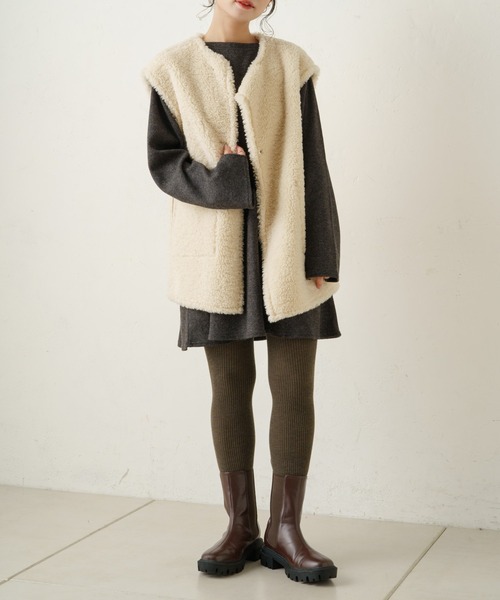 Kastane（カスタネ）の「カットティアードミニワンピース（ワンピース・レディース・ライトベージュ/チャコールグレー/ブラック・1/2）」の18枚目の写真