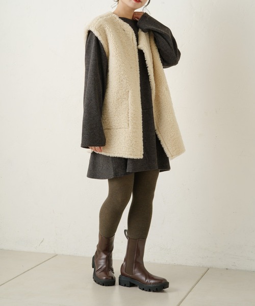 Kastane（カスタネ）の「カットティアードミニワンピース（ワンピース・レディース・ライトベージュ/チャコールグレー/ブラック・1/2）」の19枚目の写真