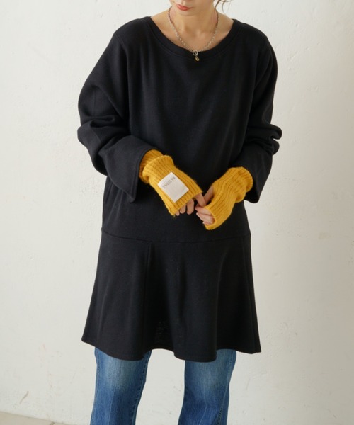 Kastane（カスタネ）の「カットティアードミニワンピース（ワンピース・レディース・ライトベージュ/チャコールグレー/ブラック・1/2）」の5枚目の写真