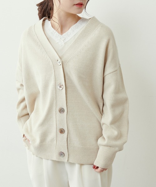 PUAL CE CIN（ピュアルセシン）の「【Du noir】コットンアクリルVネックカーディガン（カーディガン/ボレロ・レディース・ベージュ/グレー/サックスブルー・FREE）」の2枚目の写真