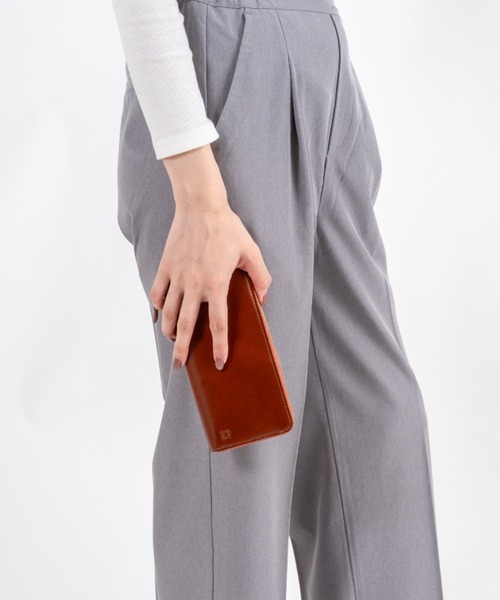 BELLIES YORK(ベリーズヨーク)の「【BELLIES YORK/ベリーズヨーク】ラウンドファスナー長財布 イタリア牛革(財布・レディース・ブラウン/ブラック・FREE)」の15枚目の写真
