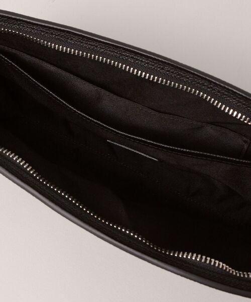 SHIPS（シップス）の「SHIPS: レザー クラッチバッグ（クラッチバッグ・メンズ・ブラック/ネイビー/ブラウン・ONE SIZE）」の8枚目の写真