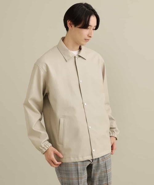 a.v.v(アーヴェヴェ)の「【洗濯機で洗える】フェイクレザーコーチジャケット(カバーオール・メンズ・ブラック/ベージュ・48/46)」の21枚目の写真