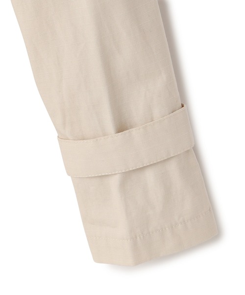 ReNorm（リノーム）の「スモッキング刺繍シャツワンピース（シャツワンピース・レディース・ホワイト/ブラック/エメラルド・フリー）」の18枚目の写真