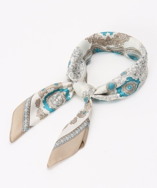 LBC(エルビーシー)の「ヴィンテージ風スカーフ(バンダナ/スカーフ・レディース・ブラック/ベージュ/オレンジ・FREE)」の3枚目の写真