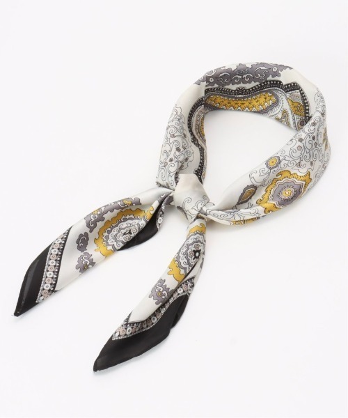 LBC(エルビーシー)の「ヴィンテージ風スカーフ(バンダナ/スカーフ・レディース・ブラック/ベージュ/オレンジ・FREE)」の2枚目の写真