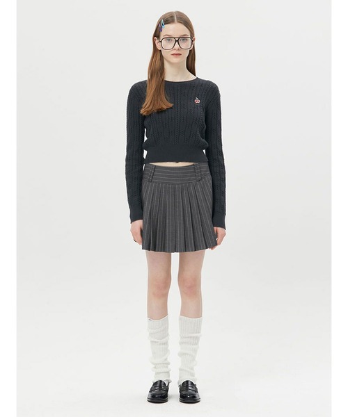 KIRSH（キルシー）の「KIRSH SMALL CHERRY CABLE CROP KNIT LS/キルシースモールチェリーケーブルクロップニット（ニット/セーター・レディース・チャコールグレー/ピンク/ブルー/アイボリー・ONE SIZE）」の10枚目の写真