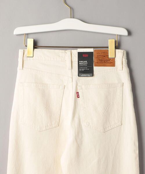 Levi's（リーバイス）の「＜LEVI’S(リーバイス)＞RIBCAGE BOOT ホワイト デニムパンツ（デニムパンツ・レディース・オフホワイト・25/27/26）」の5枚目の写真
