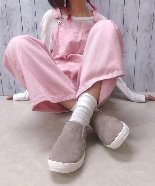 Noubel Voug Relax(ヌーベルヴォーグリラックス)の「軽量☆ ローカット スリッポン(スニーカー・レディース・ライトグレー/グリーン系その他/マスタード/ブラック/ベージュ系その他/ピンク系その他/ブルー系その他/ブラック系その他・3L/L/S/LL/M)」の3枚目の写真