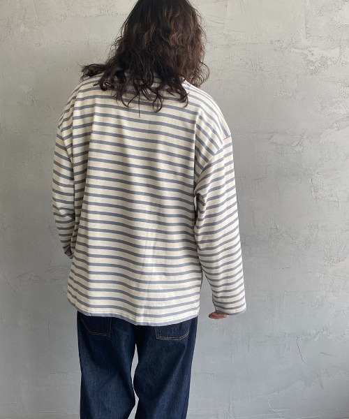 ORCIVAL（オーシバル）の「[ORCIVAL/オーシバル] ビッグシルエット クルーネックロングスリーブTシャツ（Tシャツ/カットソー・レディース・ホワイト/ホワイト系その他/ブラック/ホワイト×ネイビー/グレー系その他/ホワイト系その他2・3/4）」の16枚目の写真