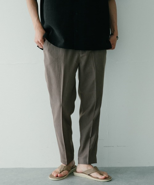 ITEMS URBANRESEARCH（アイテムズ アーバンリサーチ）の「『セットアップ対応』ポリツイル テーパードパンツ（その他パンツ・メンズ・チャコールグレー/ネイビー/ベージュ・MEDIUM/LARGE）」の16枚目の写真