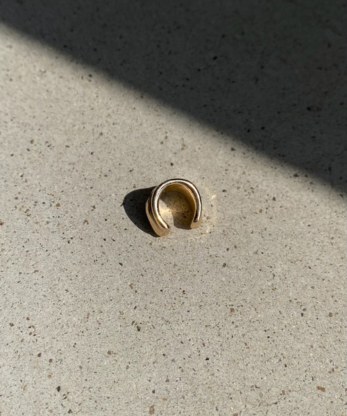 y/m by RIKA(イムバイリカ)の「ワイドイヤカフ(イヤーカフ・レディース・ゴールド・FREE)」の8枚目の写真