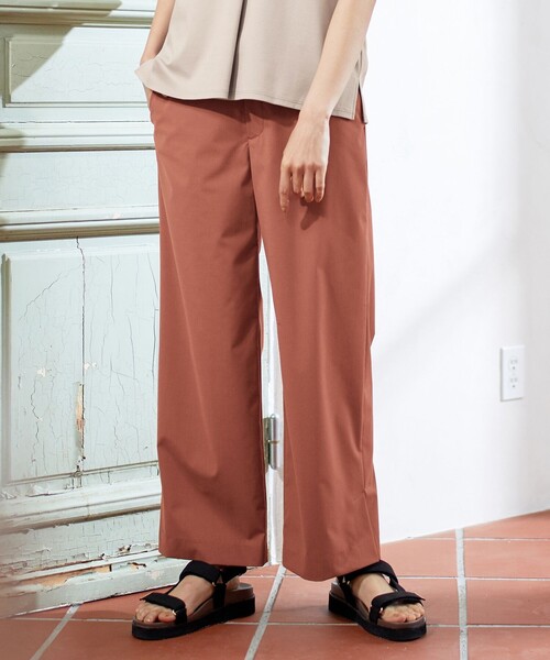 J.PRESS Ladies(J.プレス レディス)の「【洗える】マイクロタイプライターストレッチ セミワイド パンツ(その他パンツ・レディース・ベージュ系/ネイビー系/オレンジ系/スモーキーグリーン系・S/XS/XXS)」の4枚目の写真