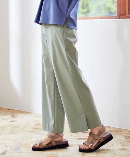 J.PRESS Ladies(J.プレス レディス)の「【洗える】マイクロタイプライターストレッチ セミワイド パンツ(その他パンツ・レディース・ベージュ系/ネイビー系/オレンジ系/スモーキーグリーン系・S/XS/XXS)」の2枚目の写真