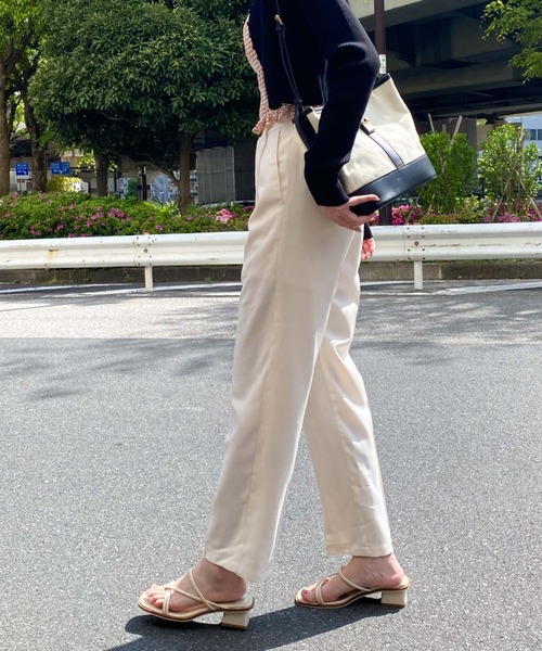 archives（アルシーヴ）の「センタープレスカラーパンツ（スラックス・レディース・ブラック/レッド/ブルー/アイボリー・MEDIUM）」の20枚目の写真