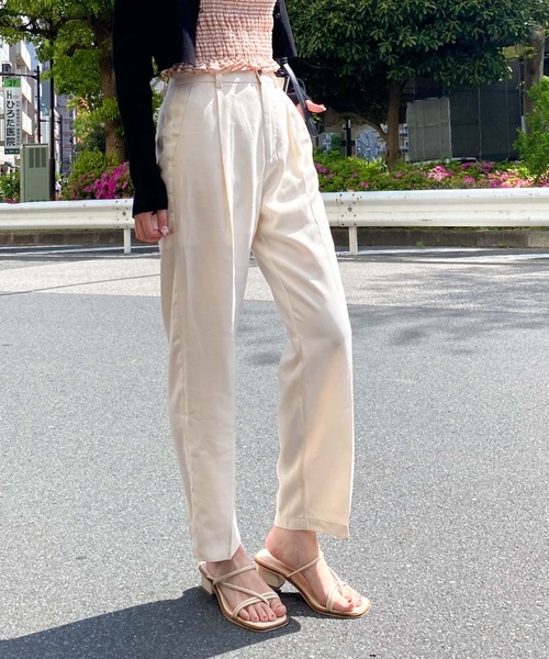 archives（アルシーヴ）の「センタープレスカラーパンツ（スラックス・レディース・ブラック/レッド/ブルー/アイボリー・MEDIUM）」の19枚目の写真