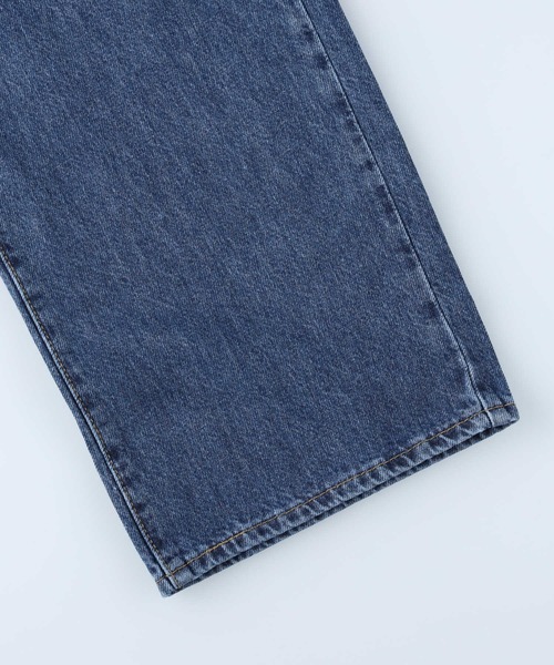 Levi's(リーバイス)の「接触冷感で夏でも快適【Levi's】「COOL」ハイウエストストレートデニムパンツ(デニムパンツ・レディース・ダークインディゴブルー・25inch/26inch/24inch/27inch)」の5枚目の写真