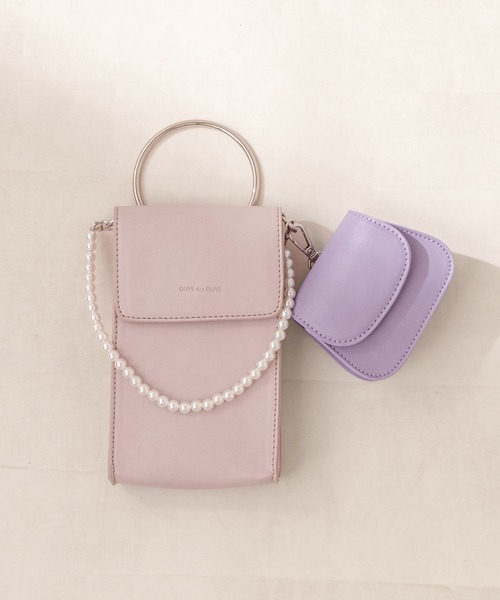 OLIVE des OLIVE（オリーブデオリーブ）の「リング付きスマホショルダー（ショルダーバッグ・レディース・シルバー/ラベンダー/ブラック/オフホワイト・FREE）」の6枚目の写真
